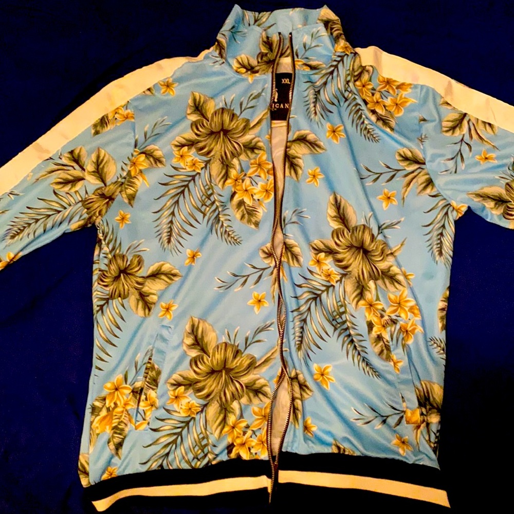American Stitch XXL Floral Jacket (barely worn and good condition)